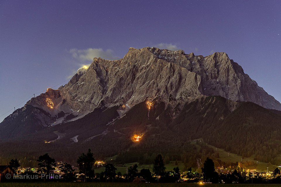 Bergfeuer Zwischentoren Zugspitze